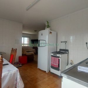 Apartamento com 81m², 3 dormitórios, 2 vagas, no bairro Desvio Rizzo em Caxias do Sul para Comprar