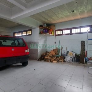 Apartamento com 81m², 3 dormitórios, 2 vagas, no bairro Desvio Rizzo em Caxias do Sul para Comprar