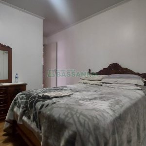 Apartamento com 81m², 3 dormitórios, 2 vagas, no bairro Desvio Rizzo em Caxias do Sul para Comprar