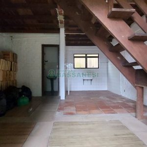 Casa Comercial com 366m², 6 dormitórios, 3 vagas, no bairro São Cristóvão em Caxias do Sul para Comprar