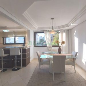 Apto Mobiliado com 198m², 3 dormitórios, 3 vagas, no bairro Madureira em Caxias do Sul para Comprar