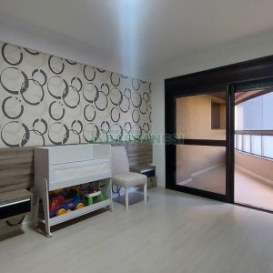 Apto Mobiliado com 198m², 3 dormitórios, 3 vagas, no bairro Madureira em Caxias do Sul para Comprar