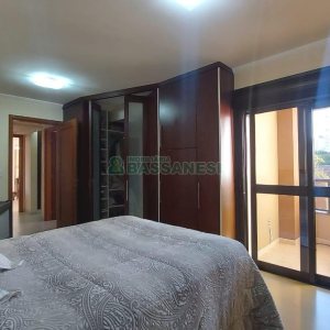 Apto Mobiliado com 198m², 3 dormitórios, 3 vagas, no bairro Madureira em Caxias do Sul para Comprar