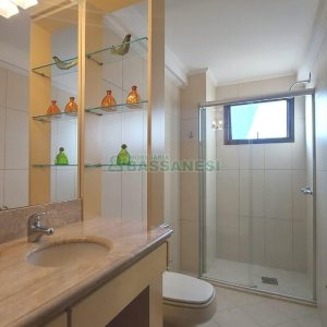 Apto Mobiliado com 198m², 3 dormitórios, 3 vagas, no bairro Madureira em Caxias do Sul para Comprar