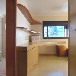 Apto Mobiliado com 198m², 3 dormitórios, 3 vagas, no bairro Madureira em Caxias do Sul para Comprar