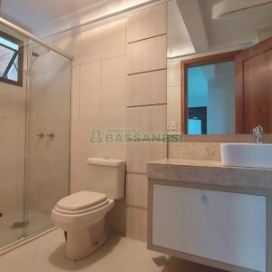 Apto Mobiliado com 198m², 3 dormitórios, 3 vagas, no bairro Madureira em Caxias do Sul para Comprar