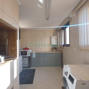 Apto Mobiliado com 198m², 3 dormitórios, 3 vagas, no bairro Madureira em Caxias do Sul para Comprar