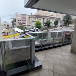 Apartamento com 189m², 3 dormitórios, 3 vagas, no bairro Centro em Caxias do Sul para Comprar