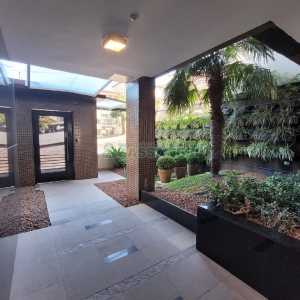 Apartamento com 189m², 3 dormitórios, 3 vagas, no bairro Centro em Caxias do Sul para Comprar