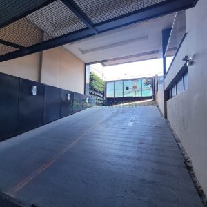 Apartamento com 189m², 3 dormitórios, 3 vagas, no bairro Centro em Caxias do Sul para Comprar