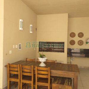 Apartamento com 189m², 3 dormitórios, 3 vagas, no bairro Centro em Caxias do Sul para Comprar