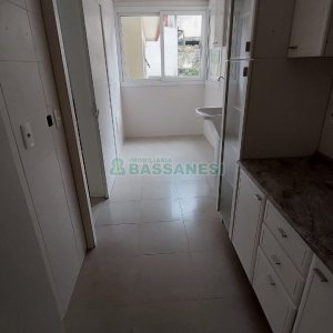 Apartamento com 189m², 3 dormitórios, 3 vagas, no bairro Centro em Caxias do Sul para Comprar