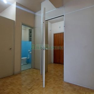 Sala com 70m², no bairro Centro em Caxias do Sul para Alugar