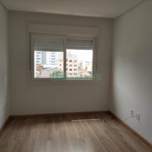 Apto Mobiliado com 64m², 2 dormitórios, 2 vagas, no bairro Panazzolo em Caxias do Sul para Alugar