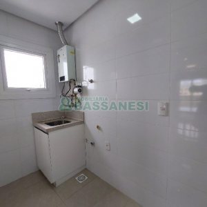 Apto Mobiliado com 64m², 2 dormitórios, 2 vagas, no bairro Panazzolo em Caxias do Sul para Alugar