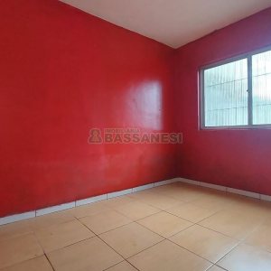 Sobrado com 54m², 2 dormitórios, 2 vagas, no bairro São Caetano em Caxias do Sul para Comprar