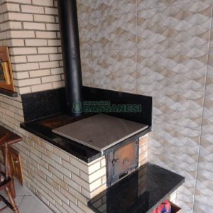 Sobrado com 86m², 3 dormitórios, 2 vagas, no bairro Santa Catarina em Caxias do Sul para Comprar