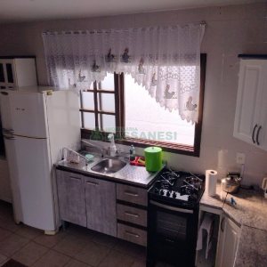 Sobrado com 86m², 3 dormitórios, 2 vagas, no bairro Santa Catarina em Caxias do Sul para Comprar