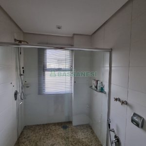 Apartamento com 241m², 3 dormitórios, 2 vagas, no bairro Colina Sorriso em Caxias do Sul para Comprar
