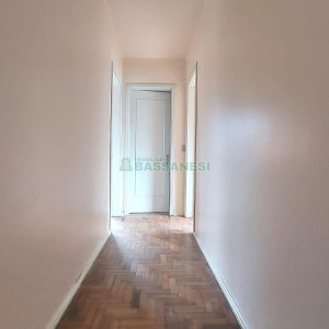 Apartamento com 52m², 2 dormitórios, no bairro São Leopoldo em Caxias do Sul para Alugar