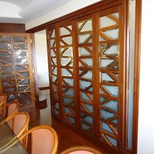 Apto Mobiliado com 600m², 3 dormitórios, 4 vagas, no bairro Centro em Caxias do Sul para Comprar