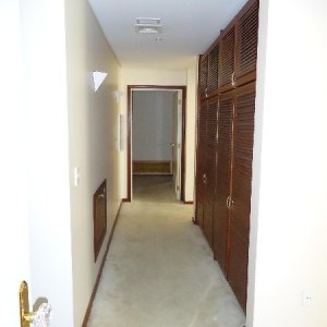 Apto Mobiliado com 600m², 3 dormitórios, 4 vagas, no bairro Centro em Caxias do Sul para Comprar