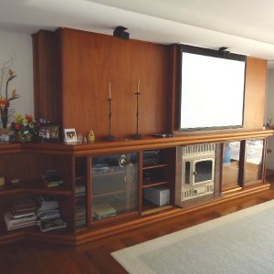 Apto Mobiliado com 600m², 3 dormitórios, 4 vagas, no bairro Centro em Caxias do Sul para Comprar