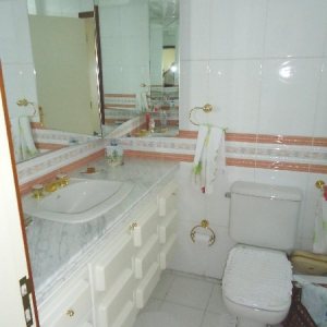 Apto Mobiliado com 600m², 3 dormitórios, 4 vagas, no bairro Centro em Caxias do Sul para Comprar