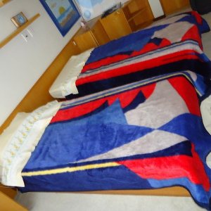 Apto Mobiliado com 600m², 3 dormitórios, 4 vagas, no bairro Centro em Caxias do Sul para Comprar