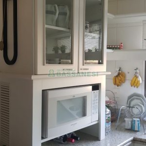 Apto Mobiliado com 600m², 3 dormitórios, 4 vagas, no bairro Centro em Caxias do Sul para Comprar