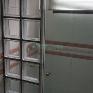 Apto Mobiliado com 600m², 3 dormitórios, 4 vagas, no bairro Centro em Caxias do Sul para Comprar