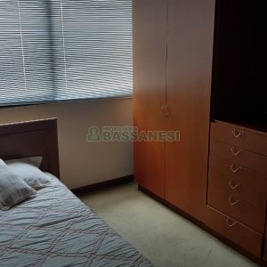 Apto Mobiliado com 600m², 3 dormitórios, 4 vagas, no bairro Centro em Caxias do Sul para Comprar