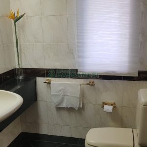 Apto Mobiliado com 600m², 3 dormitórios, 4 vagas, no bairro Centro em Caxias do Sul para Comprar