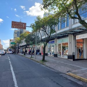 Loja com 91m², no bairro Centro em Caxias do Sul para Alugar