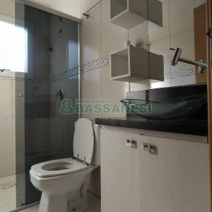 Apartamento com 62m², 2 dormitórios, 1 vaga, no bairro Santa Catarina em Caxias do Sul para Alugar