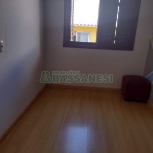 Casa com 400m², 5 dormitórios, 5 vagas, no bairro Desvio Rizzo em Caxias do Sul para Comprar