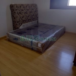 Casa com 400m², 5 dormitórios, 5 vagas, no bairro Desvio Rizzo em Caxias do Sul para Comprar