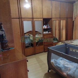 Casa com 400m², 5 dormitórios, 5 vagas, no bairro Desvio Rizzo em Caxias do Sul para Comprar