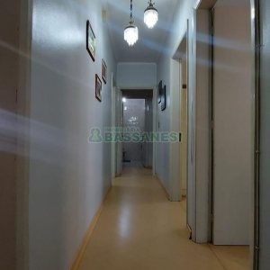 Apto Mobiliado com 132m², 3 dormitórios, 1 vaga, no bairro Centro em Caxias do Sul para Alugar
