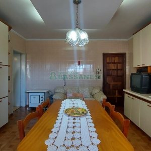 Apto Mobiliado com 132m², 3 dormitórios, 1 vaga, no bairro Centro em Caxias do Sul para Alugar