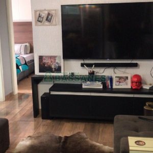 Apartamento com 58m², 2 dormitórios, 1 vaga, no bairro Centenário em Caxias do Sul para Comprar