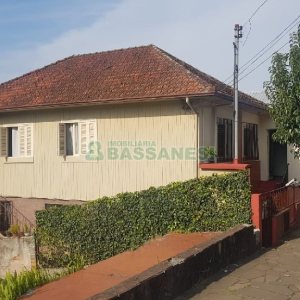Casa com 223m², 4 dormitórios, 1 vaga, no bairro Rio Branco em Caxias do Sul para Comprar