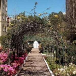 Apartamento com 60m², 2 dormitórios, 1 vaga, no bairro Interlagos em Caxias do Sul para Comprar