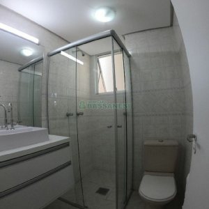 Apartamento com 60m², 2 dormitórios, 1 vaga, no bairro Interlagos em Caxias do Sul para Comprar