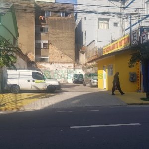 Terreno, no bairro Centro em Caxias do Sul para Comprar