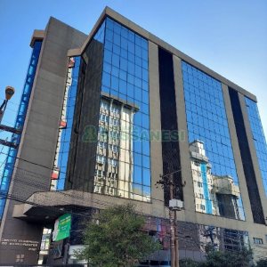 Sala com 60m², no bairro Centro em Caxias do Sul para Alugar