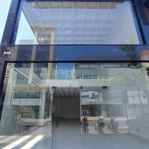 Loja com 522m², no bairro São Pelegrino em Caxias do Sul para Alugar