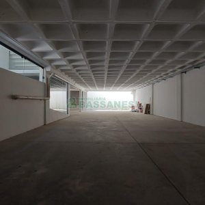 Loja com 522m², no bairro São Pelegrino em Caxias do Sul para Alugar