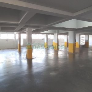 Apartamento com 75m², 2 dormitórios, 2 vagas, no bairro Charqueadas em Caxias do Sul para Alugar