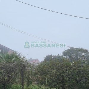 Terreno, no bairro Charqueadas em Caxias do Sul para Comprar